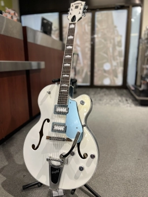 Gretsch Guitars - G5420T-140 Electromatic 140th Double Platinum Hollow Body with Bigsby, Laurel Fingerboard - Two-Tone Pearl Platinum/Stone Platinum